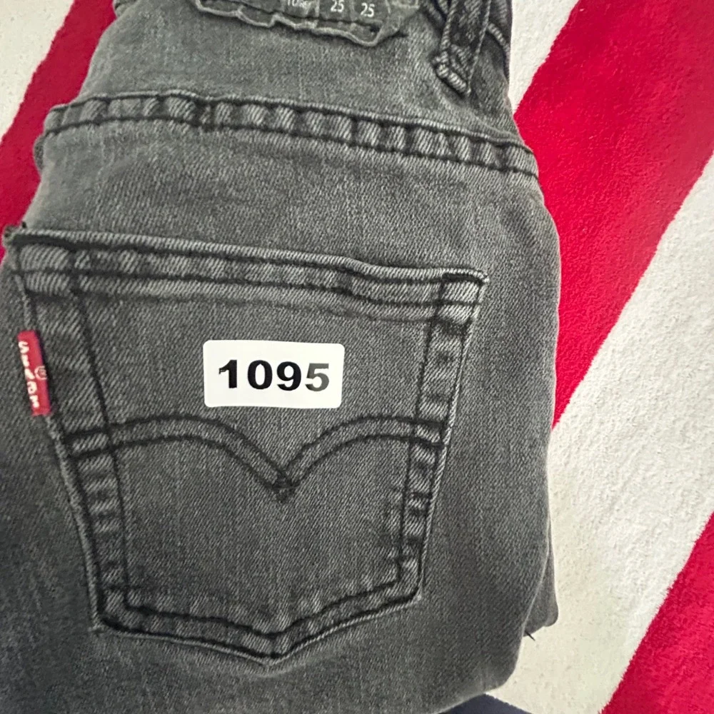 Levis 511 Slim Jeans‎ Faded Black Denim 10 REG W25 x L25 5-Pocket Pants
